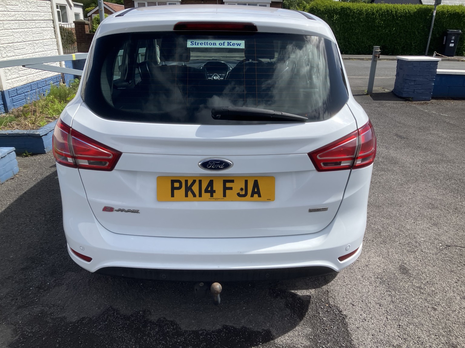 2014 Ford B-MAX 1.0 T EcoBoost Titanium, exterior view 3