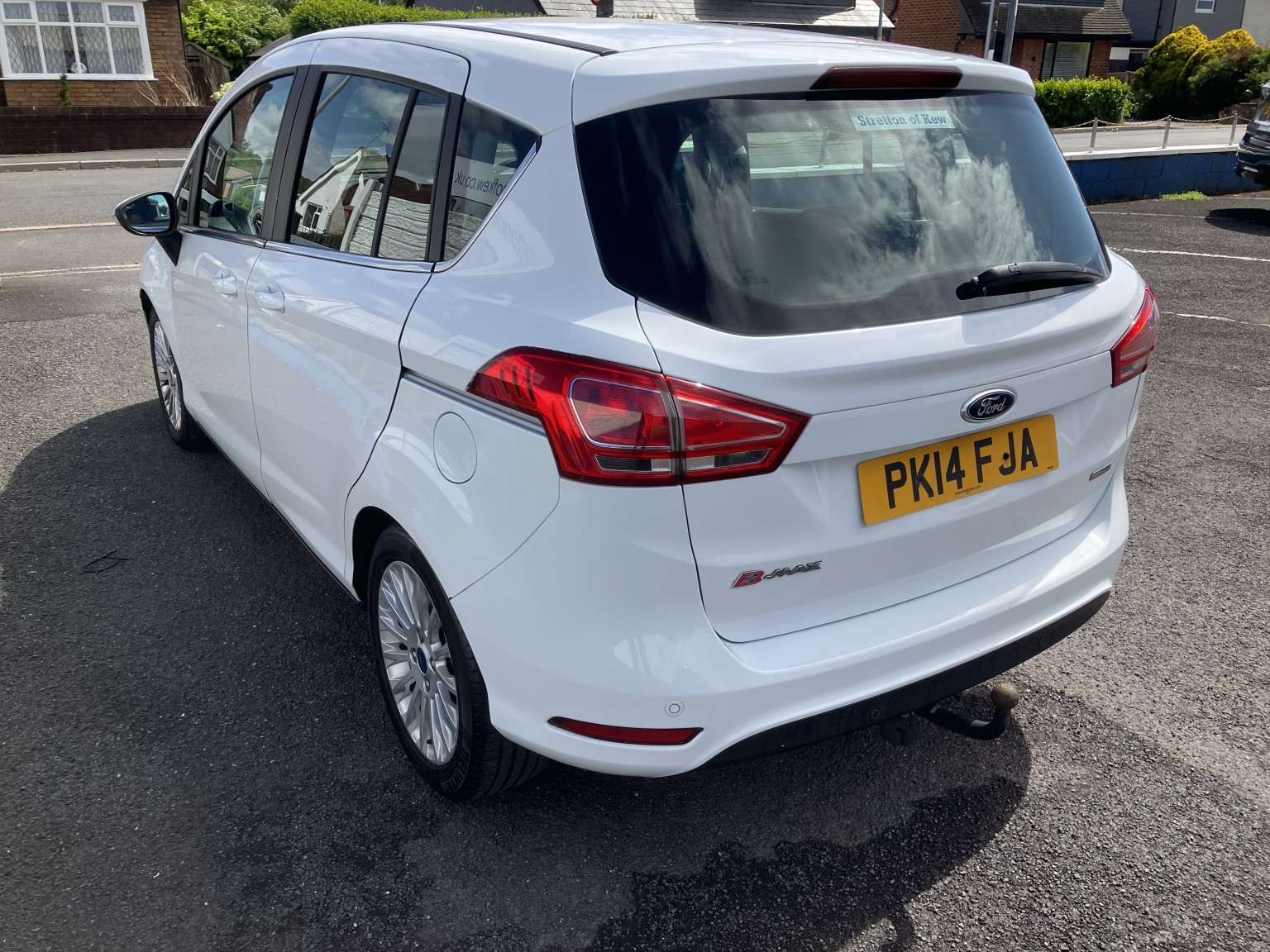 2014 Ford B-MAX 1.0 T EcoBoost Titanium, exterior view 4