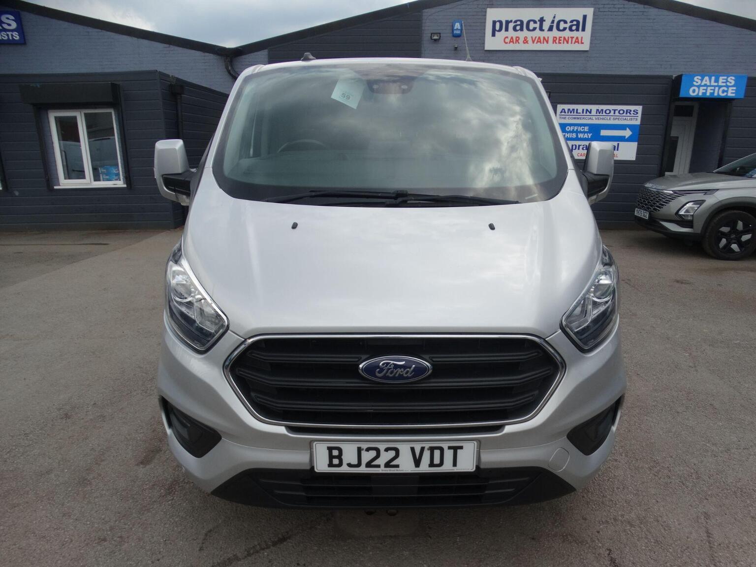 2022 Ford TRANSIT CUSTOM 2.0 280 EcoBlue Limited L1 H1 Euro 6 (s/s) 5dr, exterior view 2