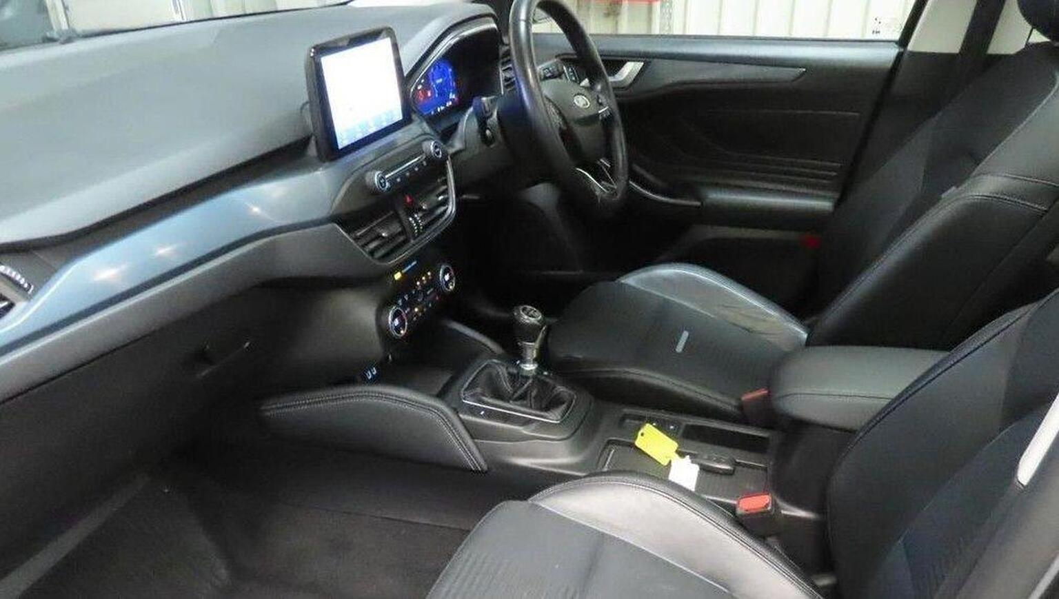 2020 Ford FOCUS 1.5 EcoBlue Active X Euro 6 (s/s) 5dr, exterior view 2