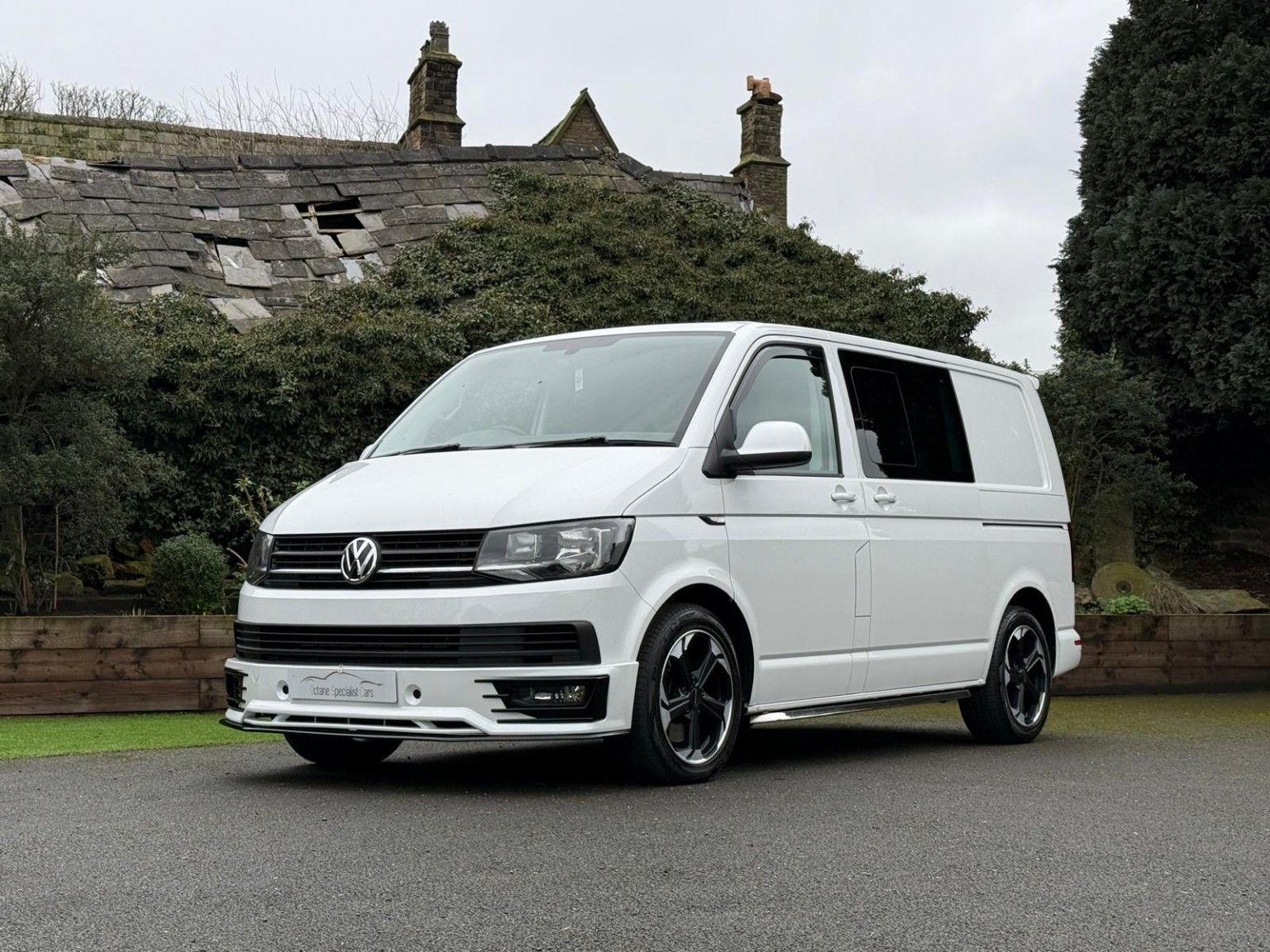 2016 Volkswagen TRANSPORTER 2.0 TDI T32 BlueMotion Tech Highline, exterior view 3