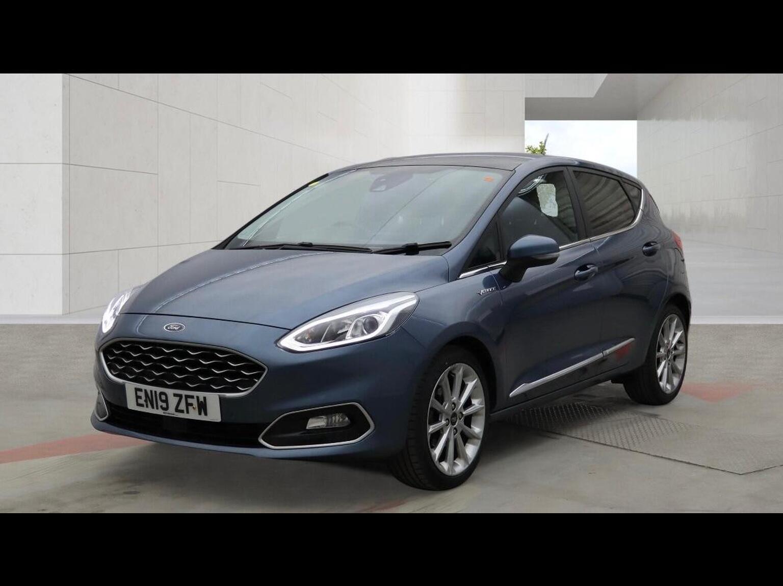 2019 Ford FIESTA 1.0T EcoBoost Vignale Euro 6 (s/s) 5dr, exterior view 2