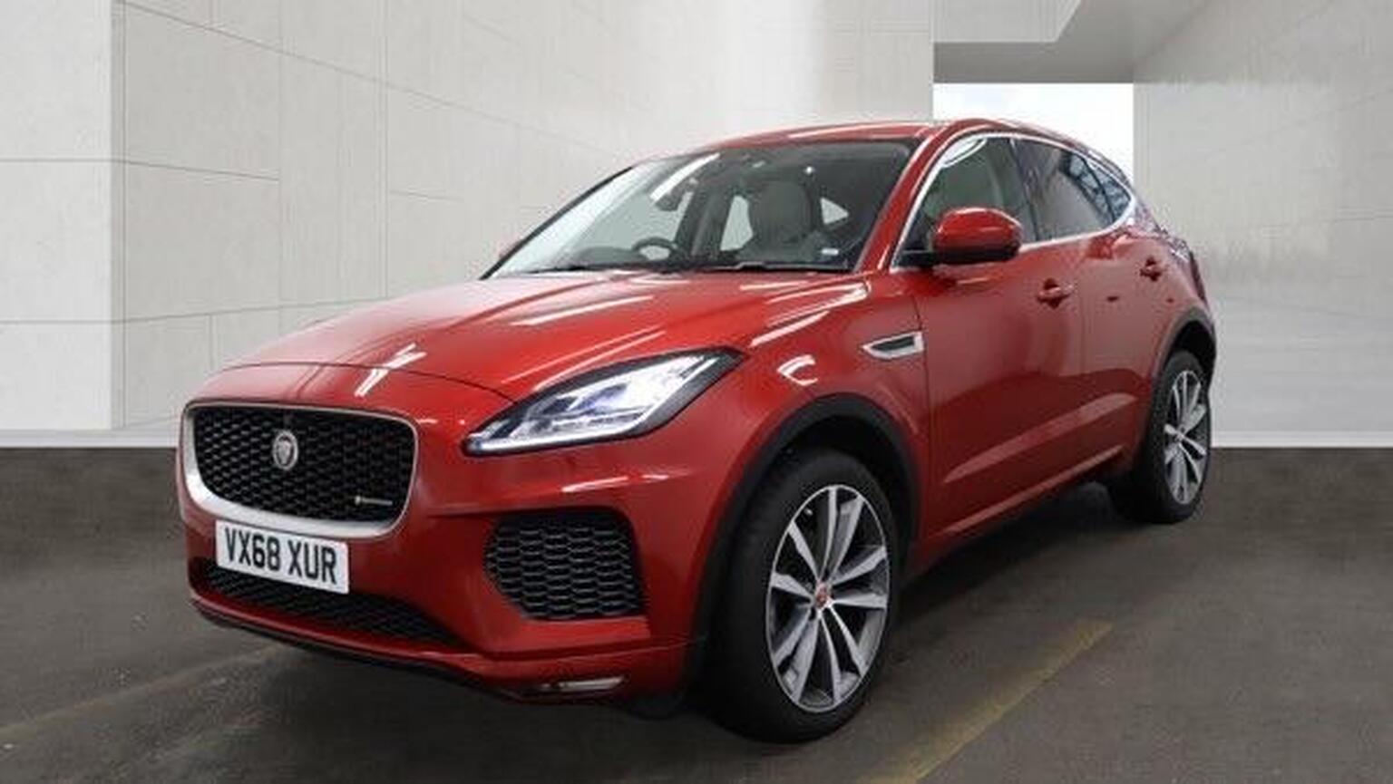 2018 Jaguar E-PACE 2.0 D180 R-Dynamic HSE Auto AWD Euro 6 (s/s) 5dr, exterior view 3