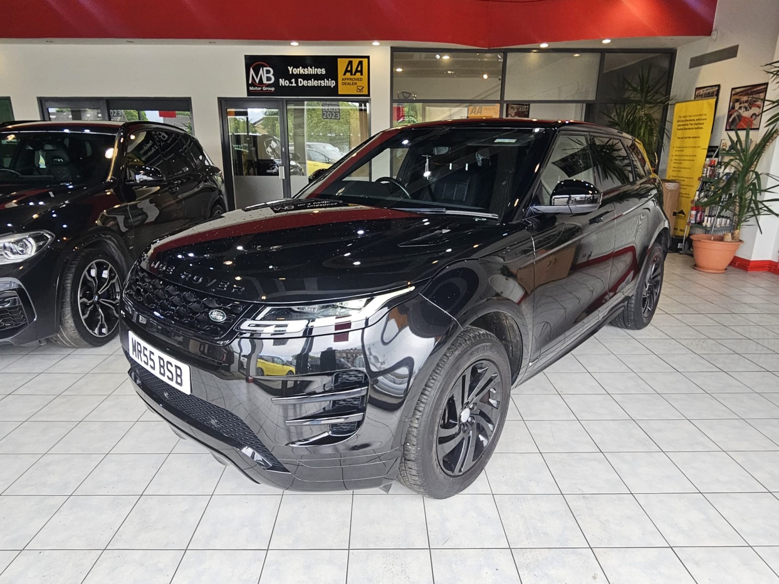 2019 Land Rover RANGE ROVER EVOQUE 2.0 D180 R-Dynamic S(CAT-S)., exterior view 3