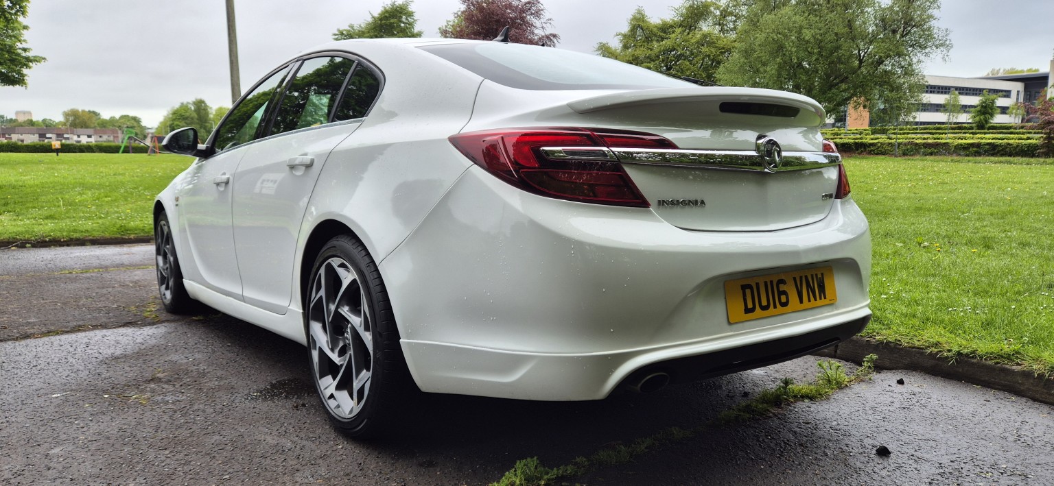 2016 Vauxhall INSIGNIA 2.0 CDTi ecoFLEX SRi VX Line Nav, exterior view 3
