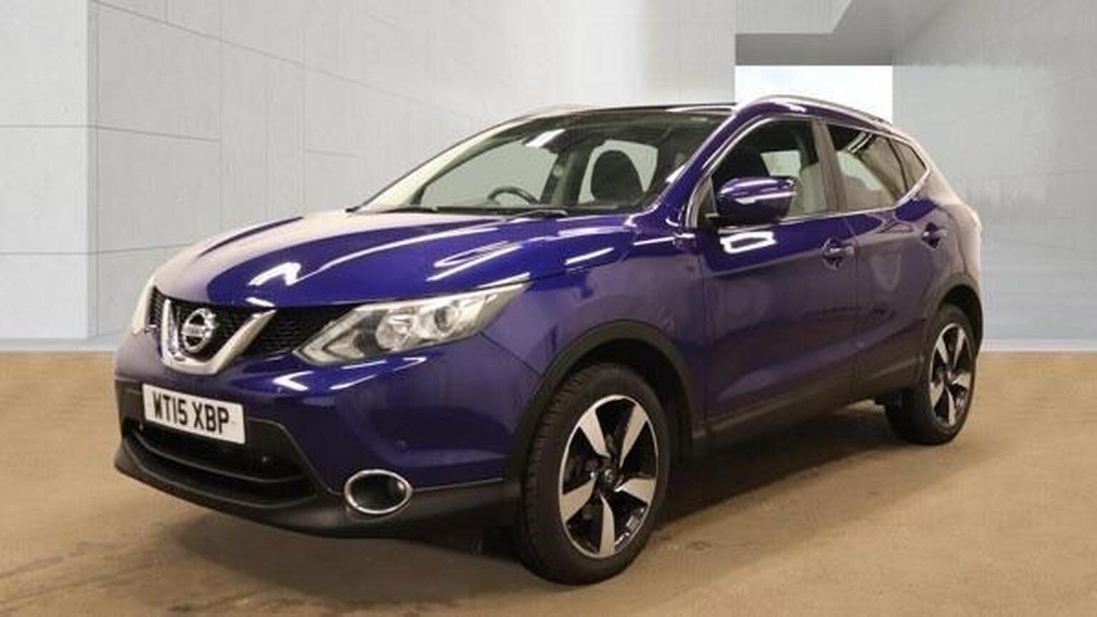 2015 Nissan QASHQAI 1.2 DIG-T n-tec+ XTRON 2WD Euro 5 (s/s) 5dr, exterior view 2