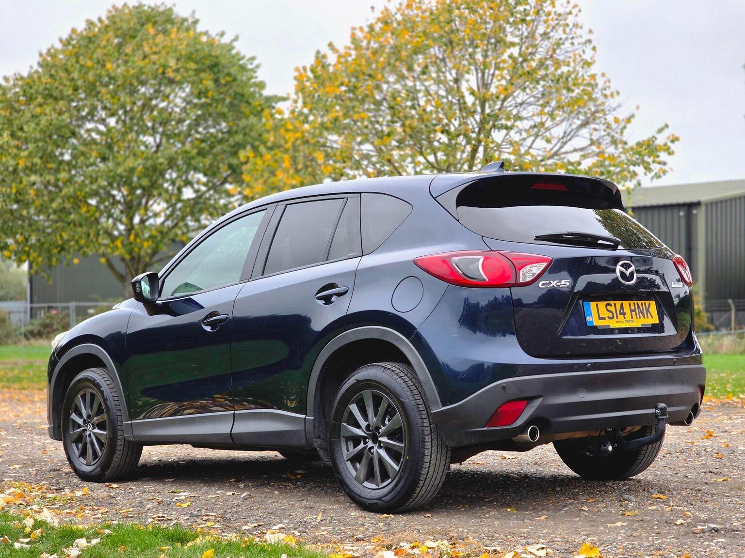 2014 Mazda CX-5 2.2 SKYACTIV-D SE-L Nav Auto Euro 6 (s/s) 5dr, exterior view 4