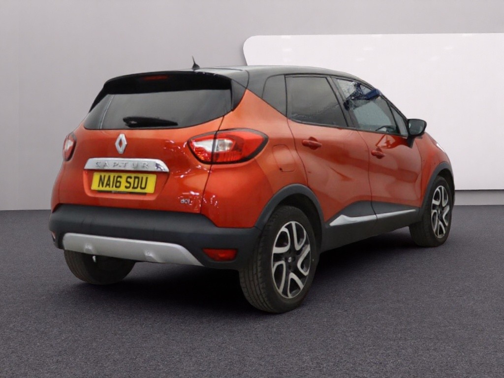 2016 Renault CAPTUR 1.5 Signature Nav dCi 90 Auto, exterior view 4