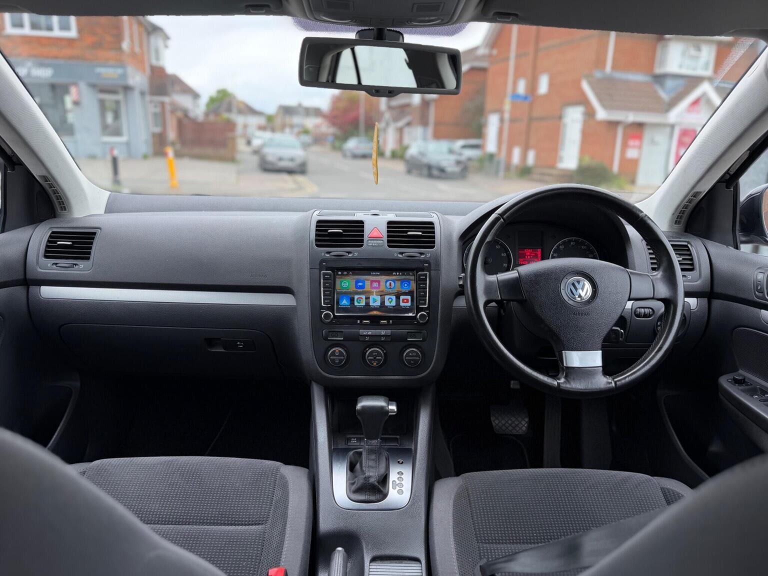 2009 Volkswagen JETTA 1.4 TSI SE DSG Euro 4 4dr, exterior view 2