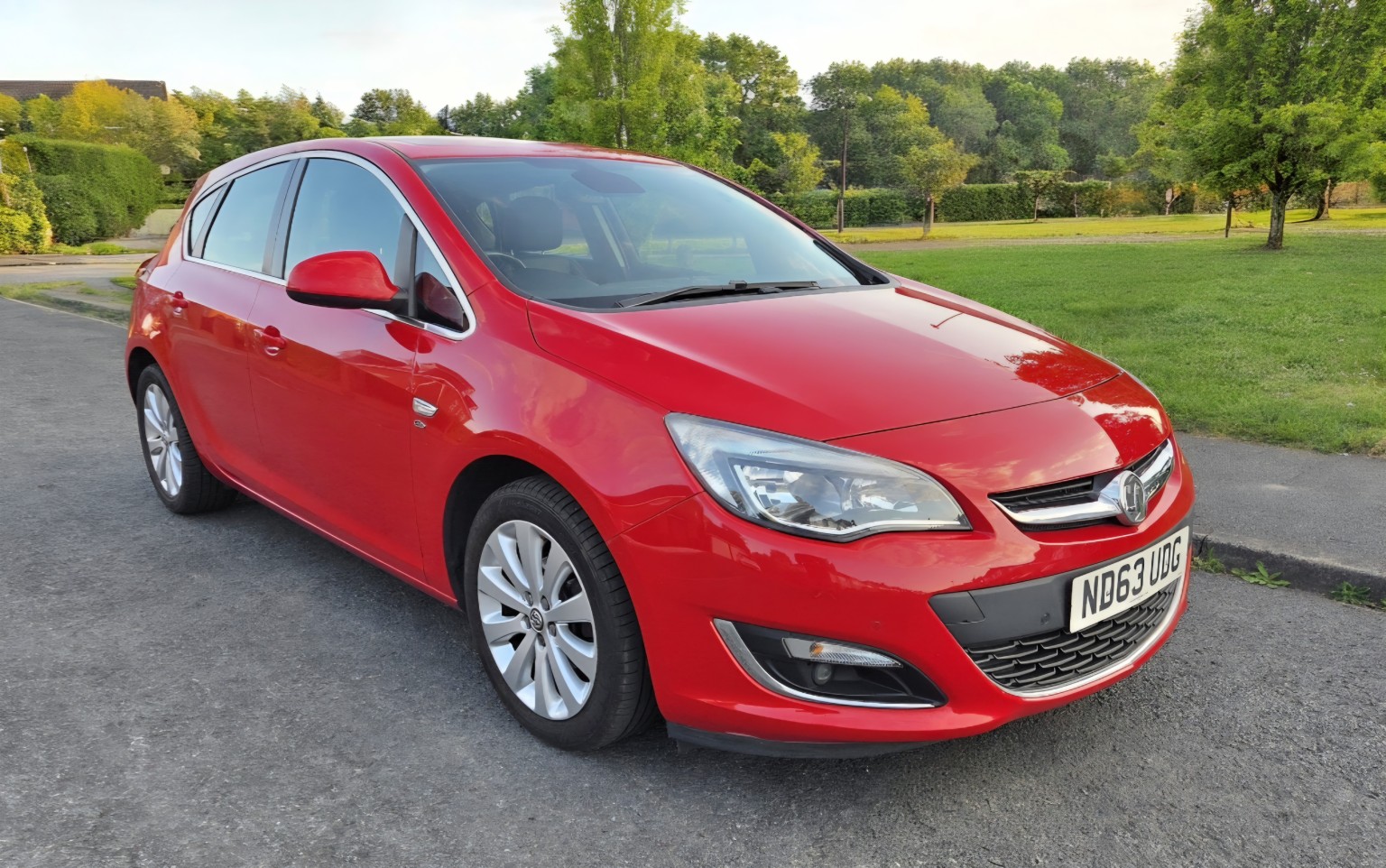 2013 VAUXHALL ASTRA 1.6 16v Elite