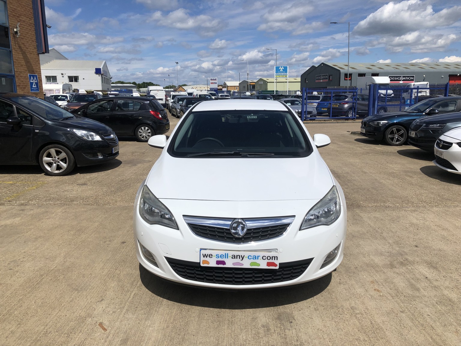 2012 Vauxhall ASTRA 1.7 CDTi ecoFLEX Exclusiv, exterior view 3