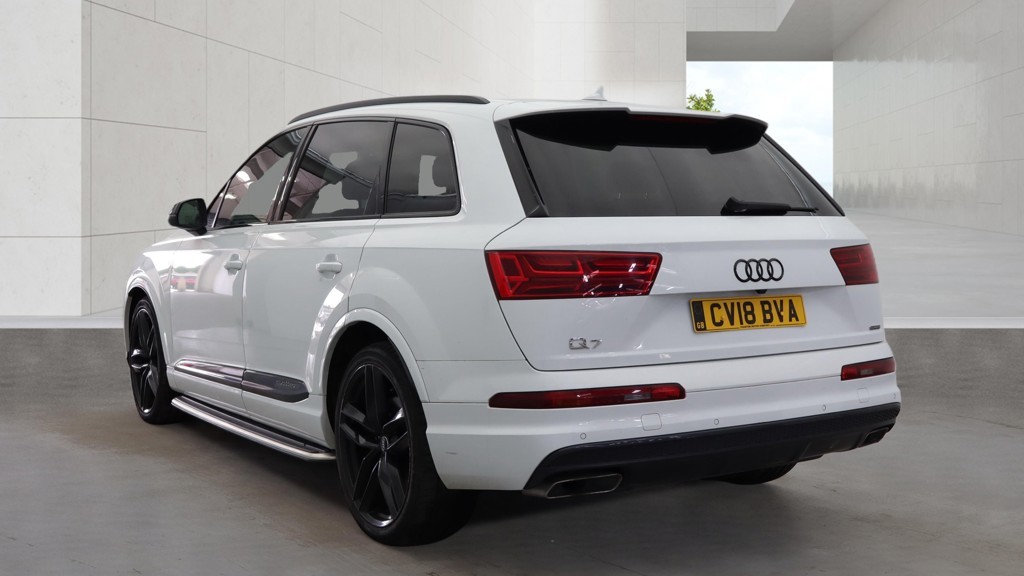 2018 Audi Q7 3.0 TDI V6 S line,headup,rear climate 22s,side steps,fsh, exterior view 3