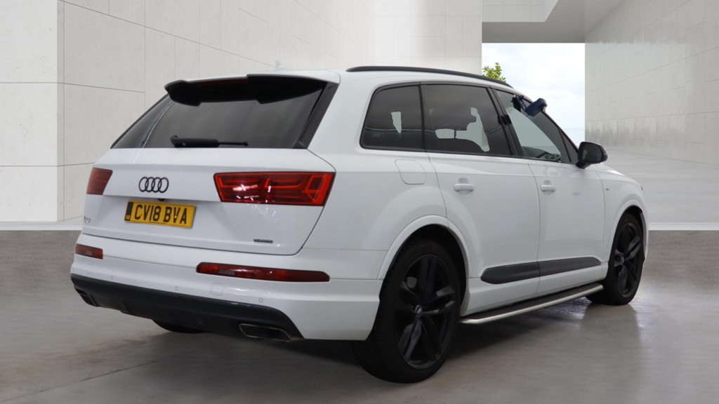2018 Audi Q7 3.0 TDI V6 S line,headup,rear climate 22s,side steps,fsh, exterior view 4