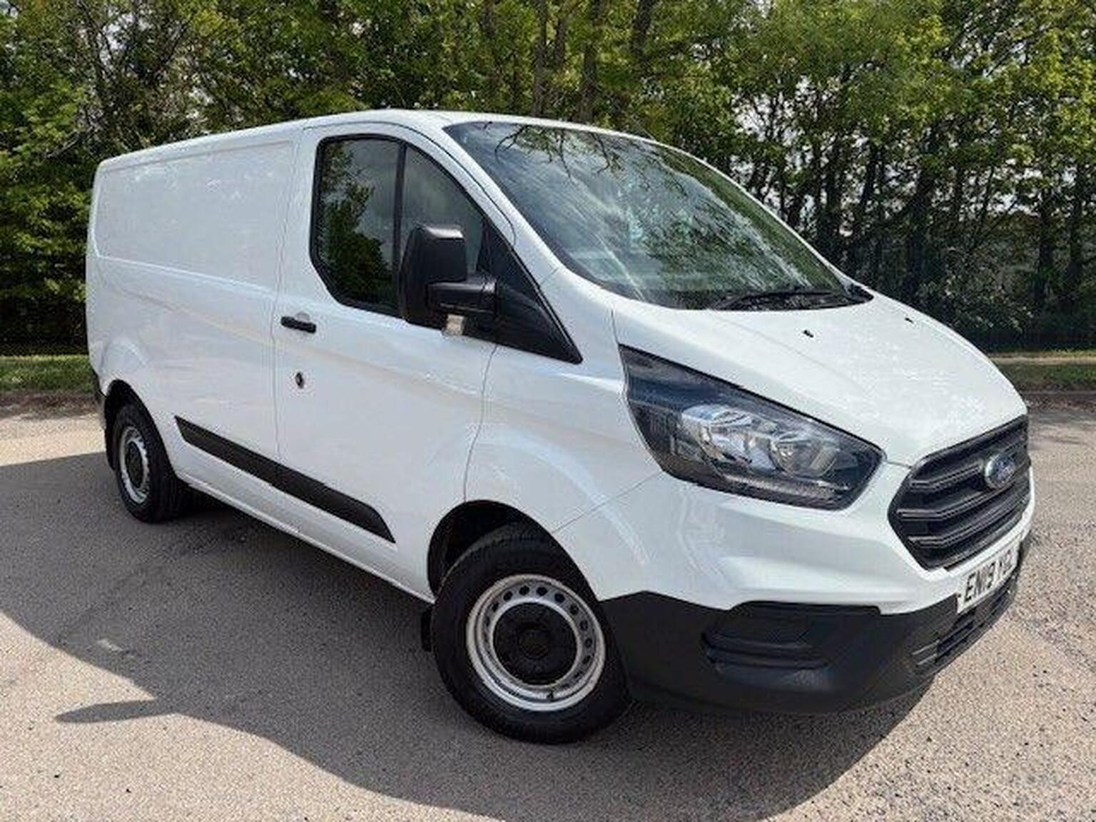 2019 Ford TRANSIT CUSTOM 2.0 300 EcoBlue L1 H1 Euro 6 5dr for sale, exterior front view