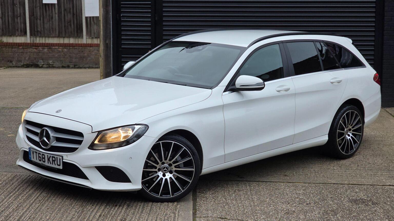 2018 Mercedes-Benz C CLASS 2.0 C220d SE G-Tronic+ Euro 6 (s/s) 5dr for sale, exterior front view