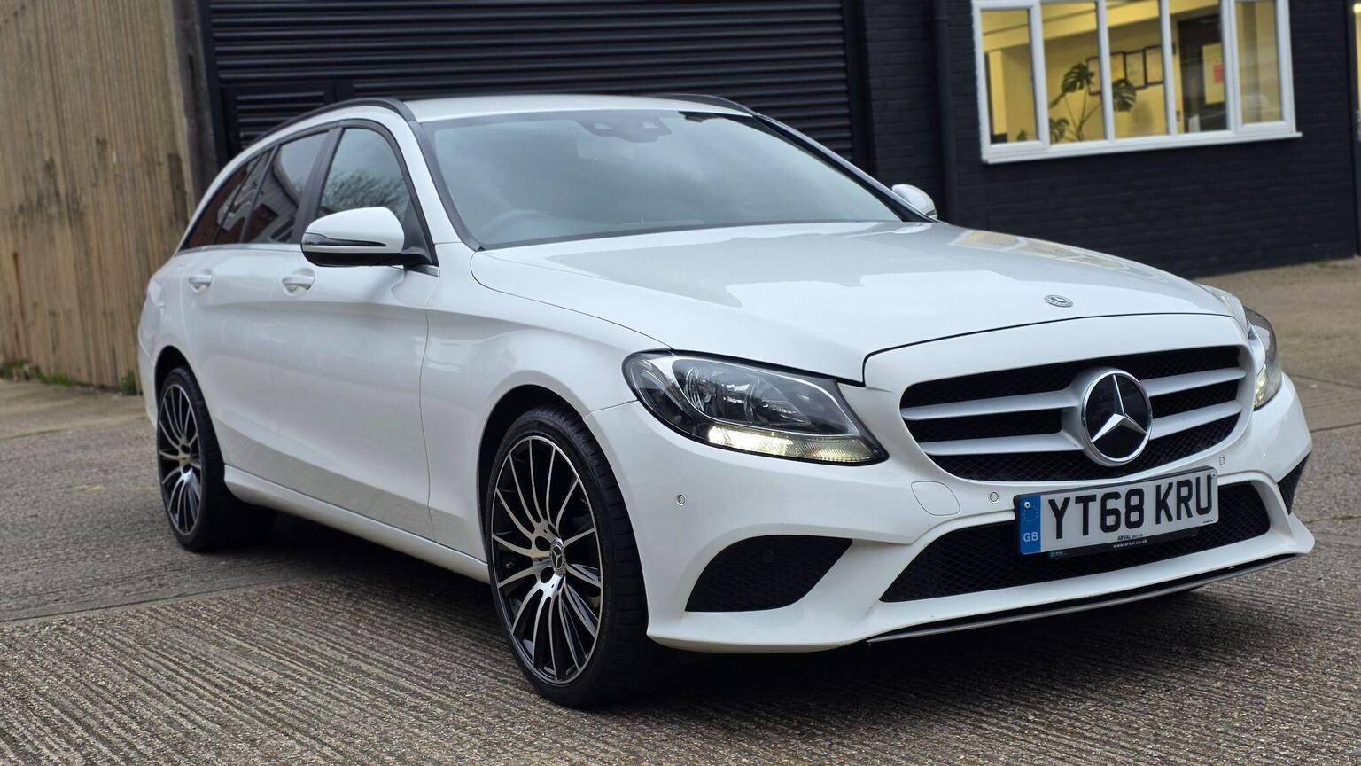 2018 Mercedes-Benz C CLASS 2.0 C220d SE G-Tronic+ Euro 6 (s/s) 5dr, exterior view 4