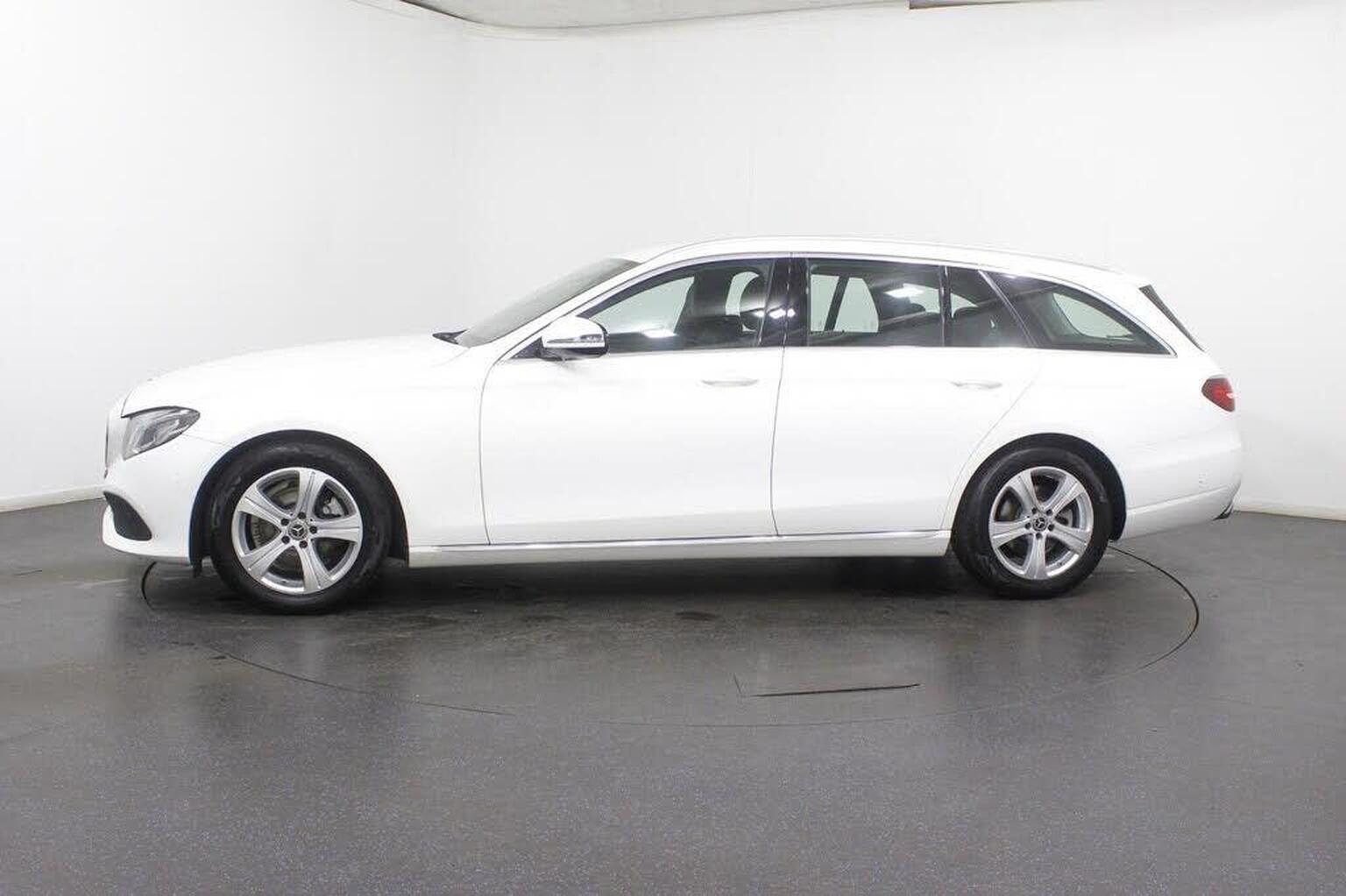 2017 Mercedes-Benz E CLASS 2.0 E220d SE G-Tronic+ Euro 6 (s/s) 5dr, exterior view 3