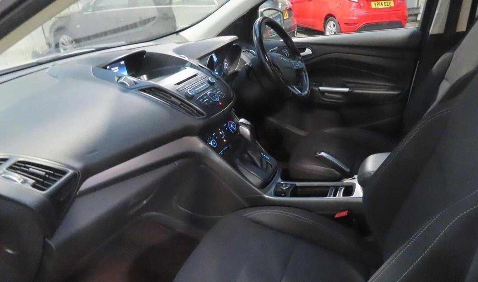 2018 Ford KUGA 1.5 TDCi Zetec Powershift Euro 6 (s/s) 5dr, exterior view 2