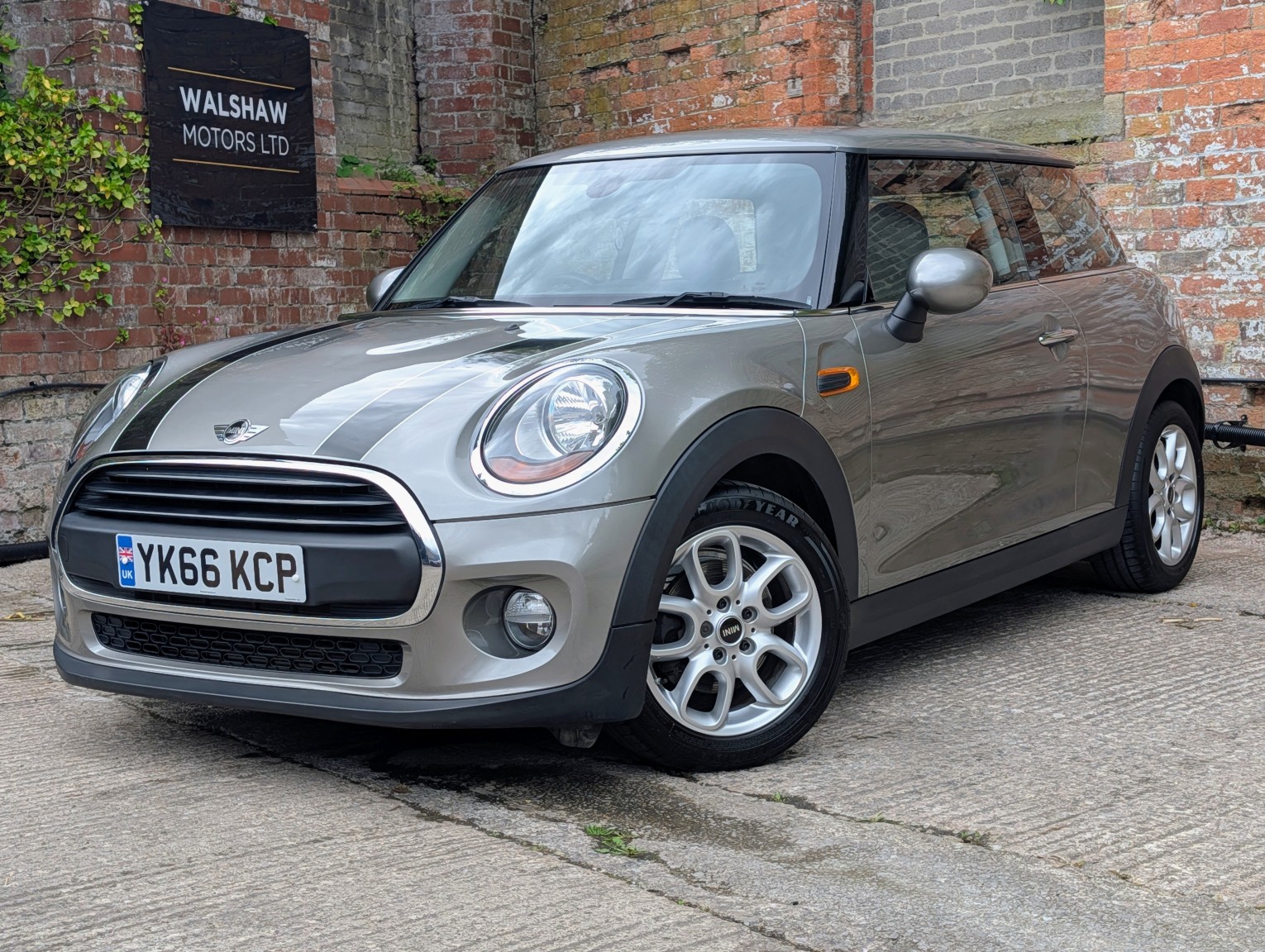 2016 MINI HATCH 1.2 One 3-Door Hatch