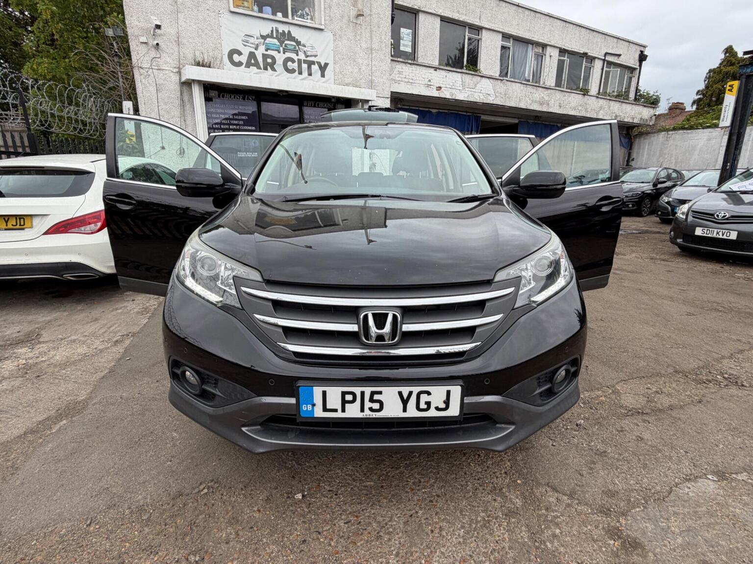 2015 Honda CR-V 2.0 i-VTEC SE Auto 4WD Euro 5 5dr, exterior view 2