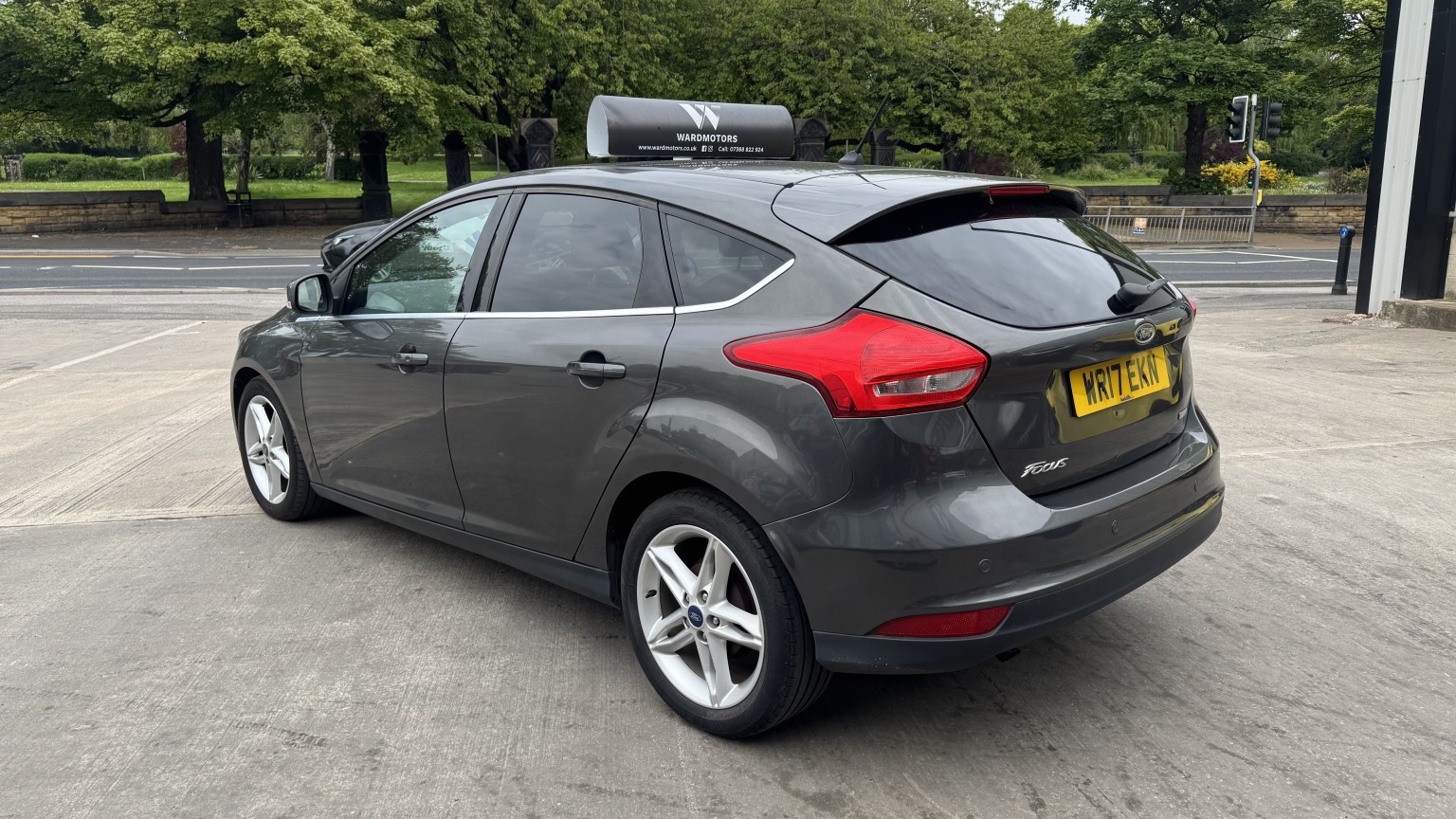2017 Ford FOCUS 1.0 T EcoBoost Titanium Grey 5dr 1 KEEPER+SATNAV+12 STAMPS, exterior view 3