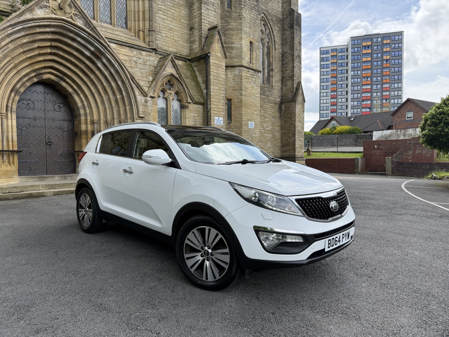 2014 Kia SPORTAGE 1.7 CRDi EcoDynamics 3 for sale, exterior front view