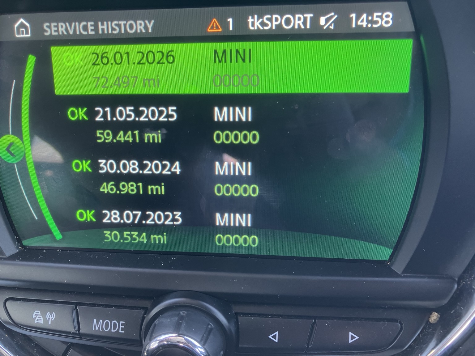 2019 MINI COUNTRYMAN 1.5 Countryman Cooper Sport, exterior view 2