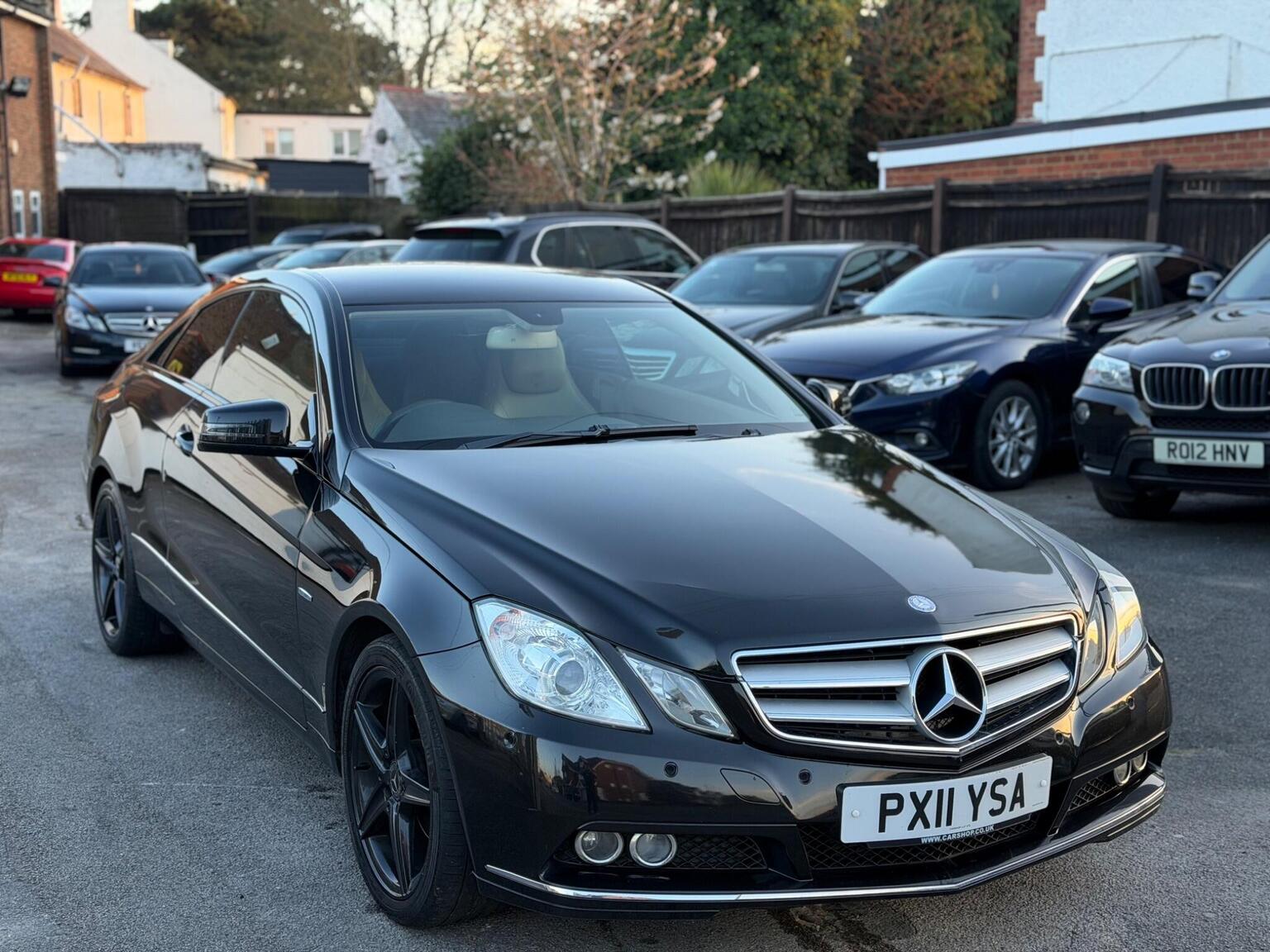 2011 Mercedes-Benz E CLASS 2.1 E220 CDI BlueEfficiency SE Tiptronic Euro 5 2dr, exterior view 4