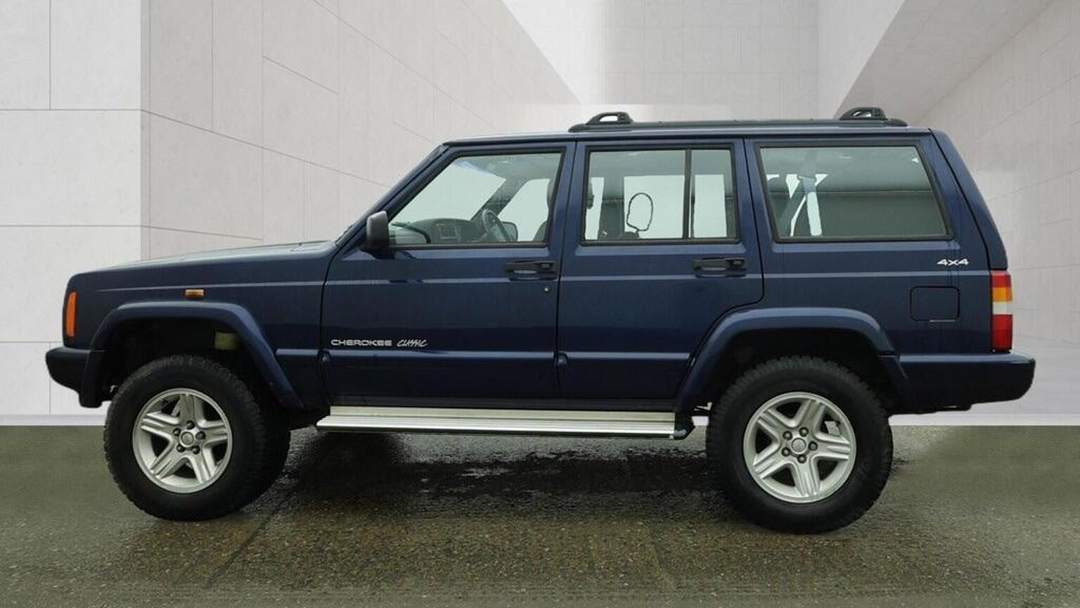 2001 Jeep CHEROKEE 4.0 Classic 4x4 5dr, exterior view 3