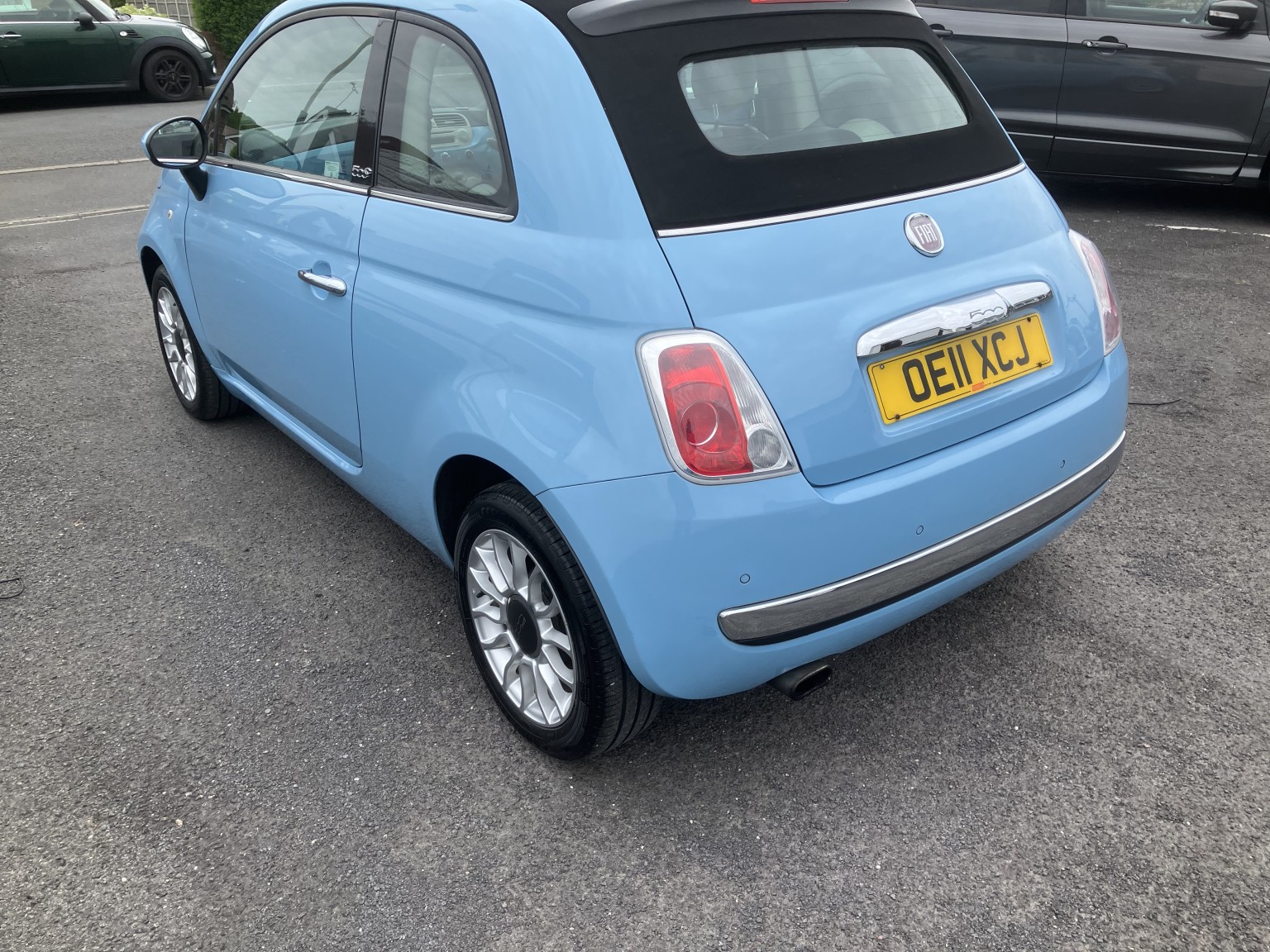 2011 Fiat 500C 0.9 500c 0.9 Lounge, exterior view 4