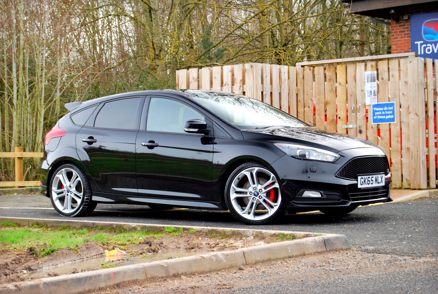 2015 Ford FOCUS ST-3 2.0 EcoBoost - 44,800 miles - Sat Nav, Camera, 19inch Alloys - FSH - Unmodified - Black - SOLD for sale, exterior front view