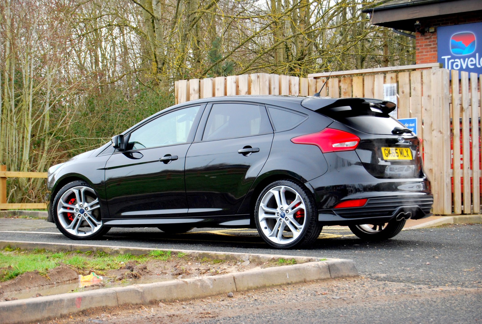 2015 Ford FOCUS ST-3 2.0 EcoBoost - 44,800 miles - Sat Nav, Camera, 19inch Alloys - FSH - Unmodified - Black - SOLD, exterior view 2