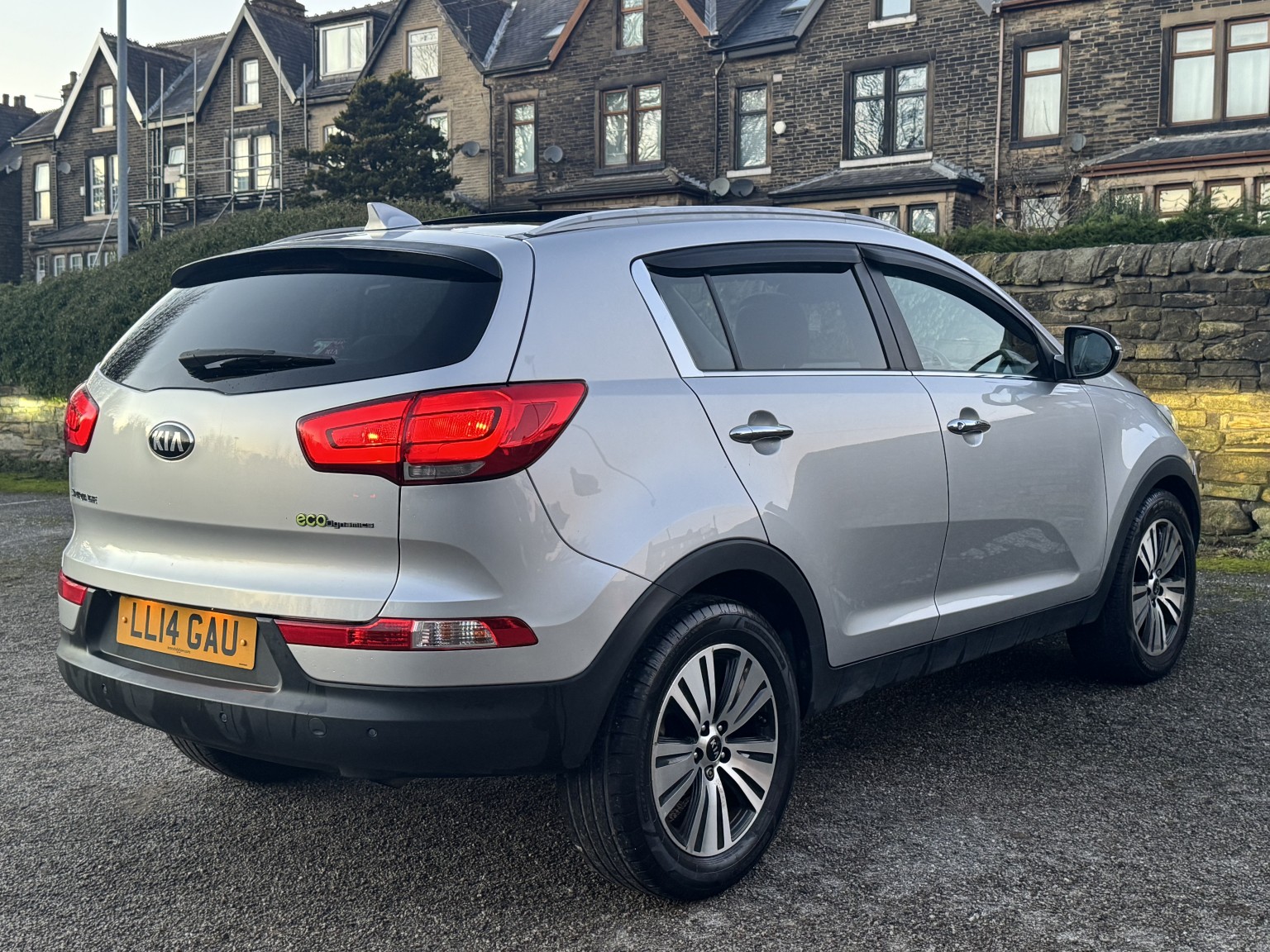2014 Kia SPORTAGE 1.7 CRDi EcoDynamics 3, exterior view 4