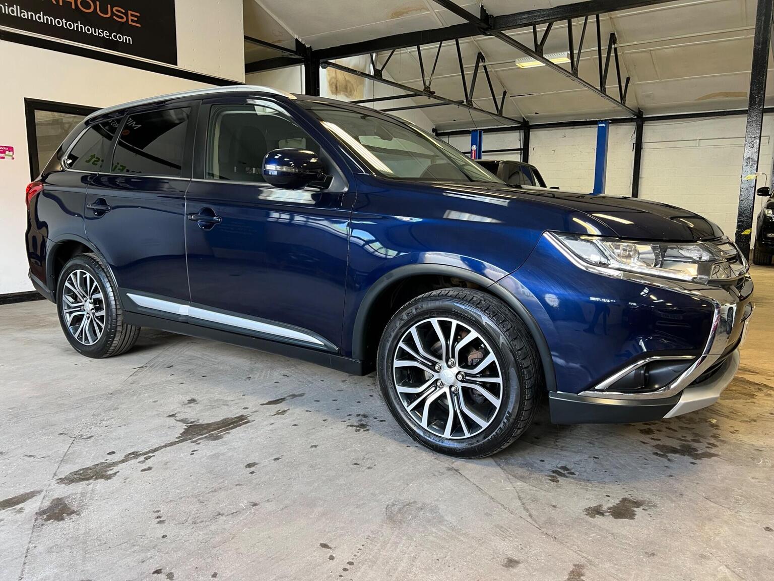 2018 Mitsubishi OUTLANDER 2.2 DI-D 3 Auto 4WD Euro 6 5dr, exterior view 3